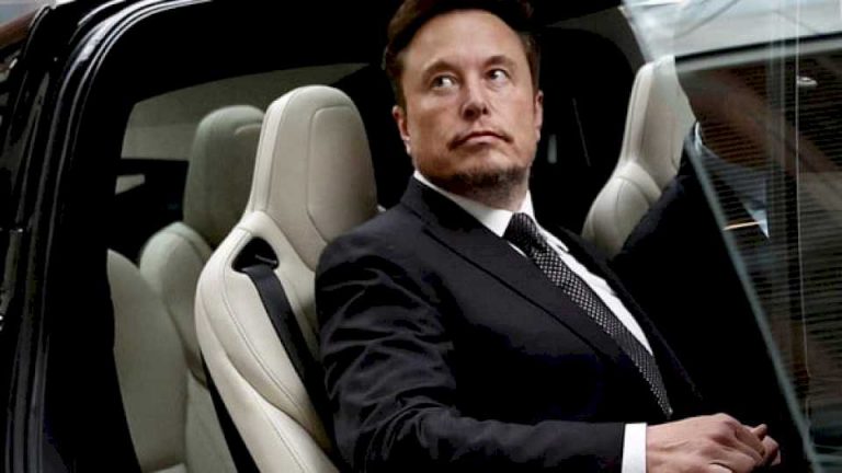 elon-musk-prometio-ayuda-economica-y-legal-para-los-usuarios-de-«x»-que-tengan-problemas-con-sus-jefes-por-sus-mensajes