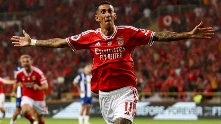 el-aura-de-angel-di-maria-no-se-detiene:-golazo-y-campeon-con-el-benfica-en-la-supercopa-de-portugal