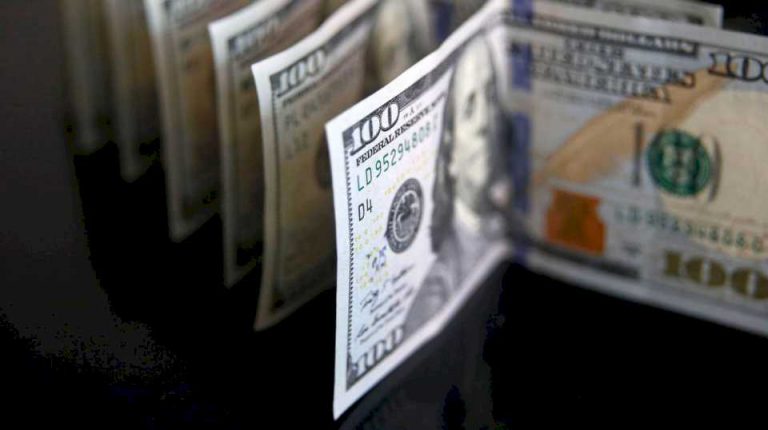 dolar-blue-y-dolar-hoy-despues-de-las-paso:-todas-las-cotizaciones-de-este-lunes-14-de-agosto