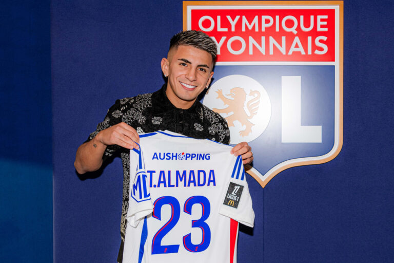 Presentaron a Thiago Almada en Olympique Lyon