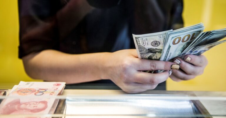 Dólar blue hoy: a cuánto cotiza este martes 15 de abril