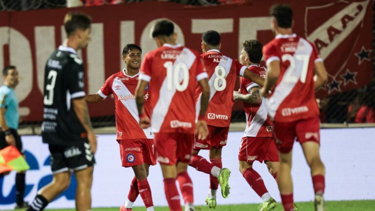 Argentinos Juniors goleó a Central Norte por la Copa Argentina 2025