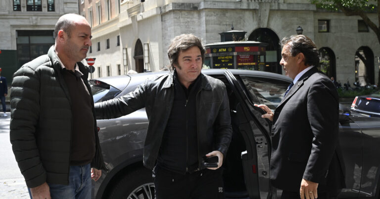 Javier Milei llegó a Roma: se reúne con Meloni y mañana se verá con el Papa