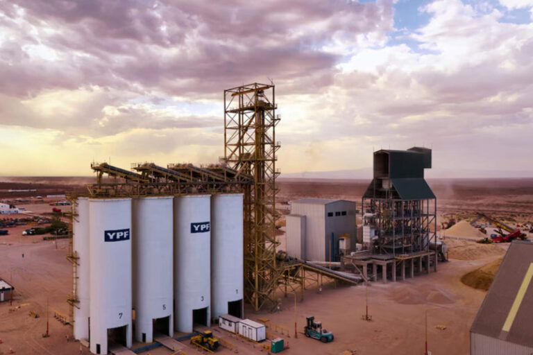 YPF avanza con tecnología inédita para monitorear fracturas en Vaca Muerta