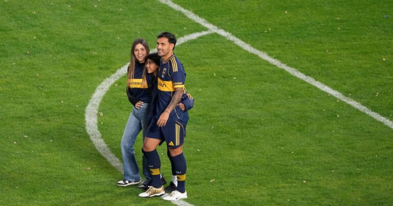 El emotivo video que Boca le dedicó a Paredes en su regreso