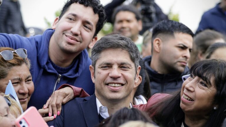 «Esto es Estado presente»: el mensaje de Axel Kicillof al Gobierno tras inaugurar un polo educativo