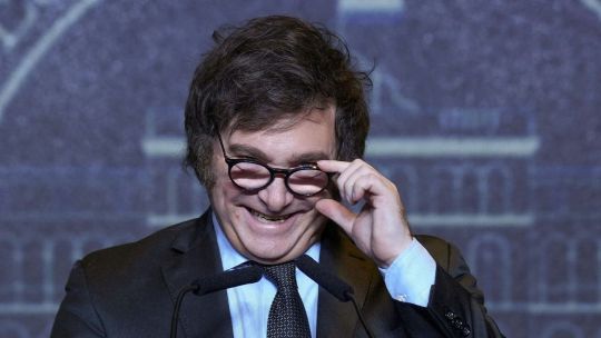 Encuesta: un 66% cree que la forma de comunicarse de Milei es «violenta»