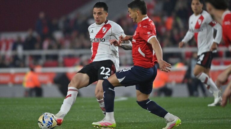 En un clásico con polémicas, Independiente y River empataron 0-0 en Avellaneda