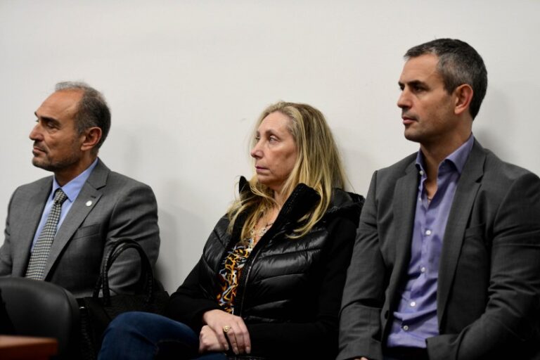 Pánico en el gobierno porque no saben hacia dónde va la investigación de Casanello