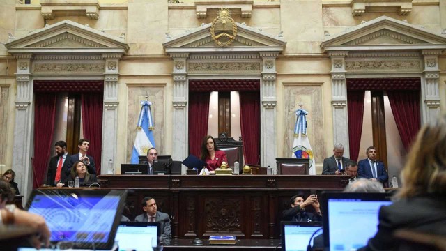 Nuevo aumento de sueldo para los senadores: llegará a 10,2 millones de pesos desde noviembre