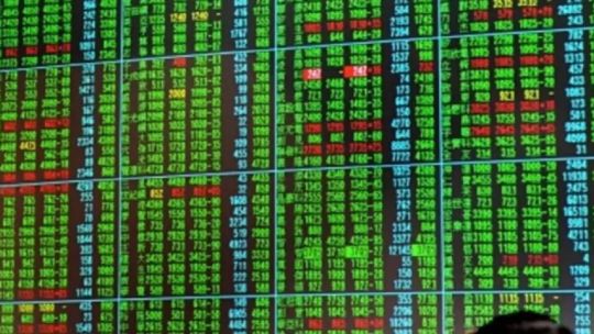 Estamos viendo un mercado que se está moviendo al ritmo de las noticias políticas