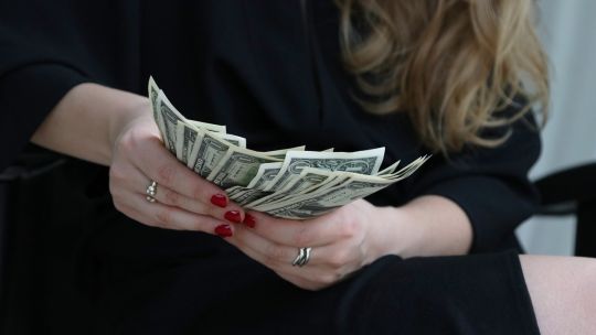 A cuánto cerró el dólar blue este miércoles 27 de agosto