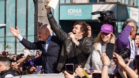 Javier Milei cierra la campaña este miércoles en un club de Moreno, a pesar de que le advierten que no hay condiciones de seguridad