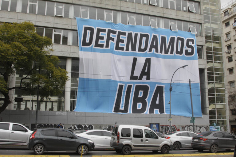 La UBA le exige al Gobierno que reglamente ya la Ley de Financiamiento Universitario