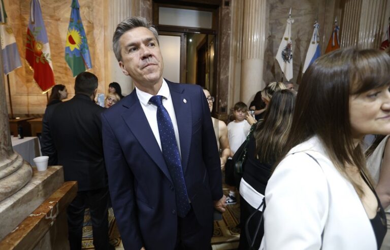 Escándalo en Chaco: la Policía se quiso robar 9 kilos de cocaína en una quema de droga