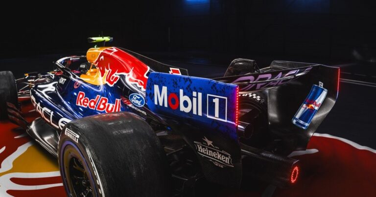 Red Bull reveló la decoración para la Fórmula 1 2026, con Ford como socio y un pedido de «paciencia» para el arranque