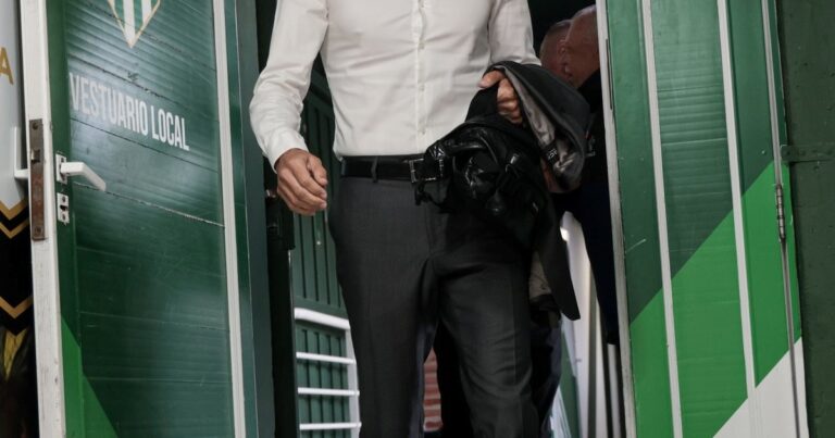 Eduardo Domínguez: del «siempre se perdona a jugadores y ahora no» a las situaciones de Medina y Rojo