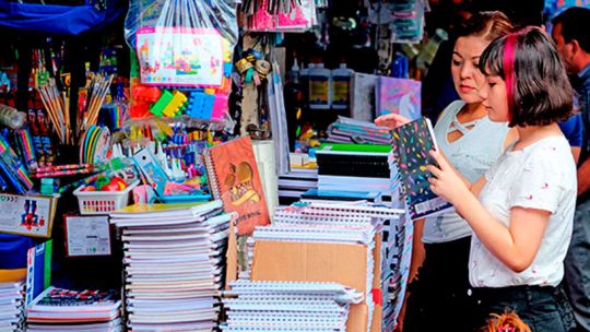 Canasta escolar 2026: los útiles subieron 42,8% en CABA y el gasto total supera los $240.000