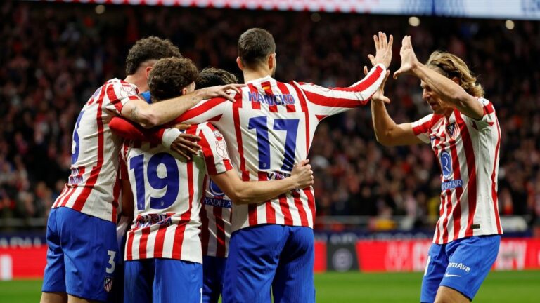 Golazo de Julián Álvarez para el 4-0 de Atlético de Madrid ante Barcelona por Copa del Rey
