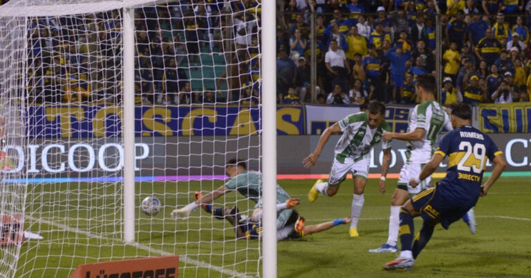 El lujo que intentó Bareiro en la chance que tuvo apenas debutó en Boca