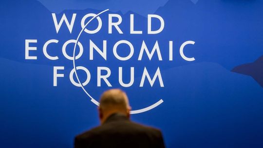 LA IA ya no pide permiso: la advertencia de los líderes en Davos sobre el futuro del trabajo