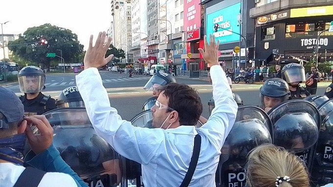 Se muestra resistencia, le estamos ganando la calle a la Policía