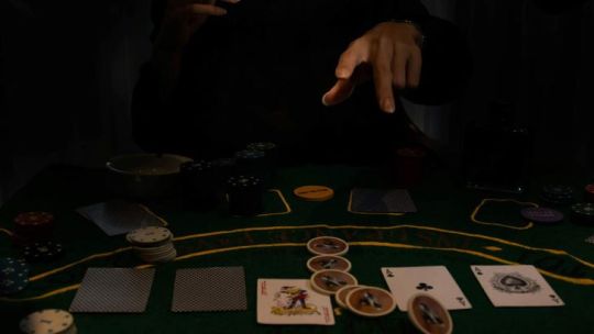 Por qué el blackjack domina la gran pantalla en Hollywood