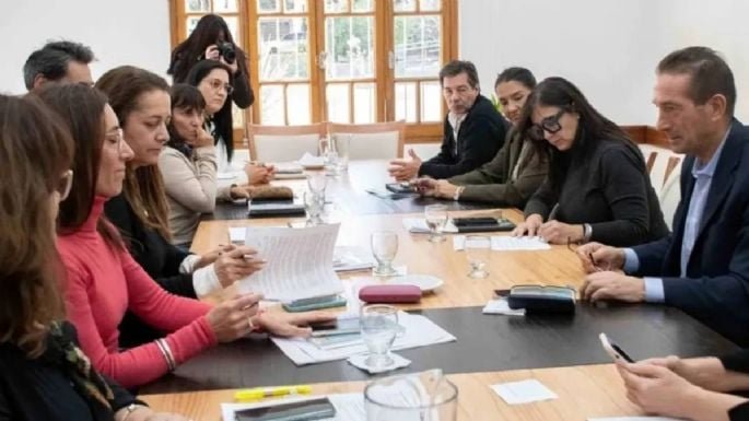 Reunión entre ATEN y el Gobierno provincial en Casa de Gobierno