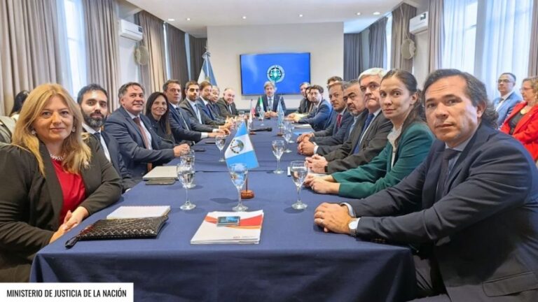 Fiscal general José Gerez durante presentación en el Ministerio de Justicia de la Nación